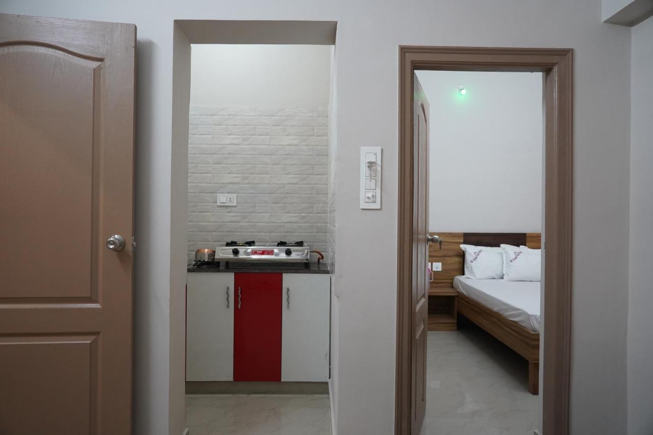 Empark Homestay Бангалор Экстерьер фото