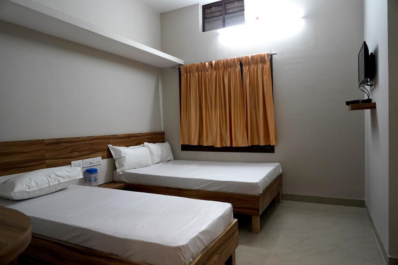 Empark Homestay Бангалор Экстерьер фото